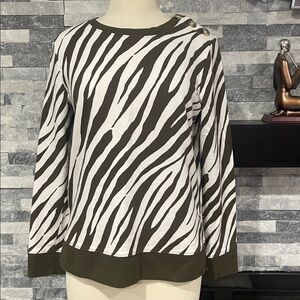 Talbots Sweatshirt Women’s M Animal Print Crew Neck Pull Over